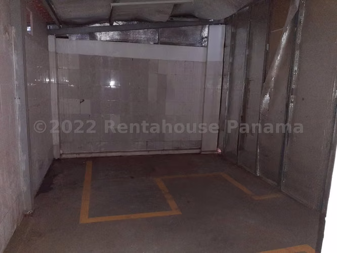 Alquiler de galera de 403 m2 Tocumen Office - Imagen 15