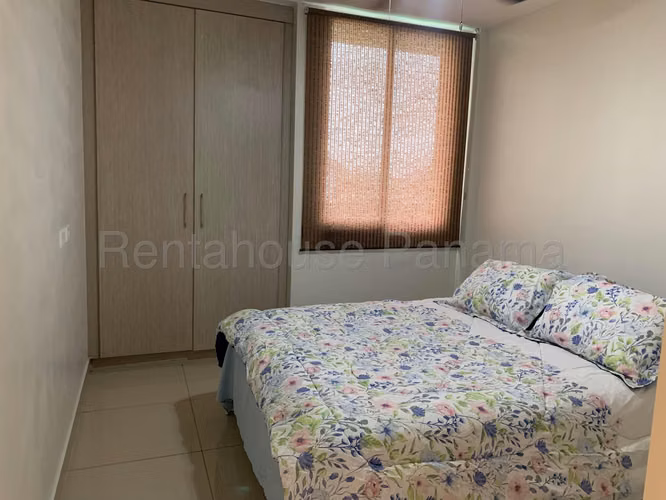 VENTA DE APARTAMENTO EN CONDADO DEL REY ABS