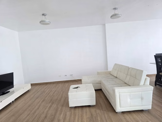 VENTA DE APARTAMENTO HERMOSO EN BELLA VISTA - Imagen 8