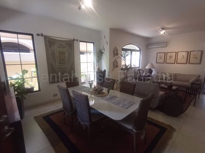 Venta de Casa en Costa Sur El Doral KF - Imagen 2