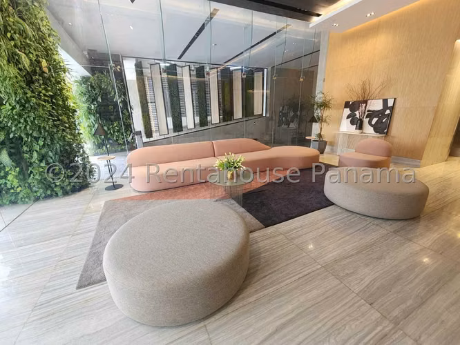 Se Alquila Apartamento en El Cangrejo DPA27-1612