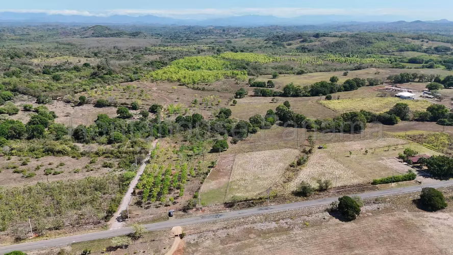 Se Vende Terreno en Santiago DPA27-956