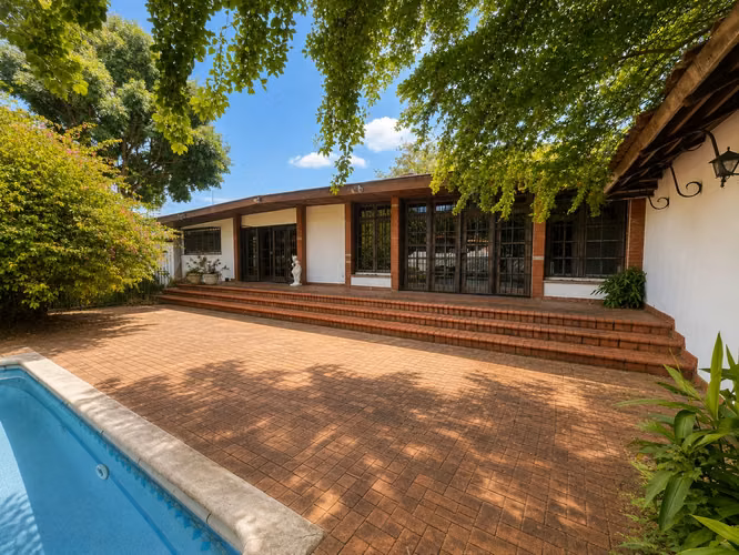 SE VENDE CASA EN SAN FRANCISCO