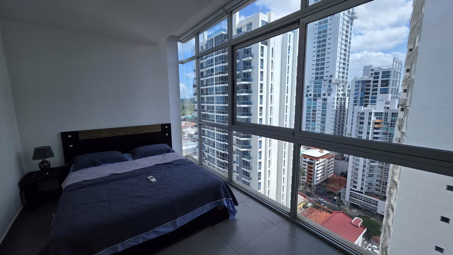 Venta de apartamento amoblado en Colores de Bella Vista - Imagen 2