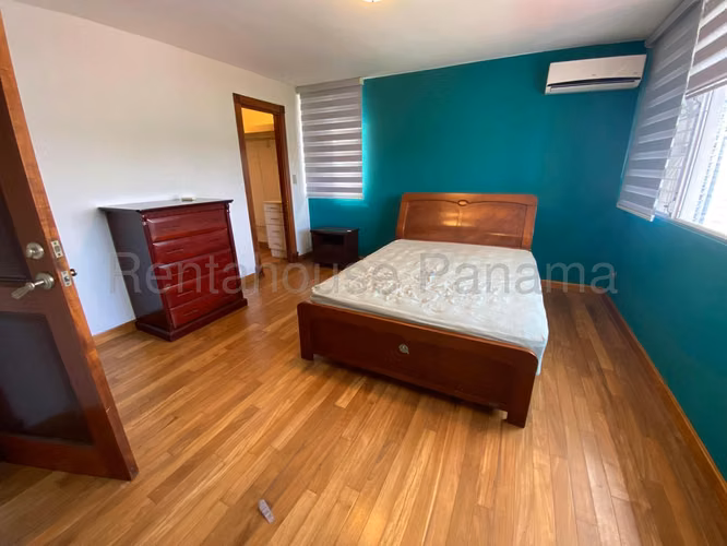 Vendo Apartamento de 136 m² en PH Park View II, El Dorado 27-1249GG - Imagen 12