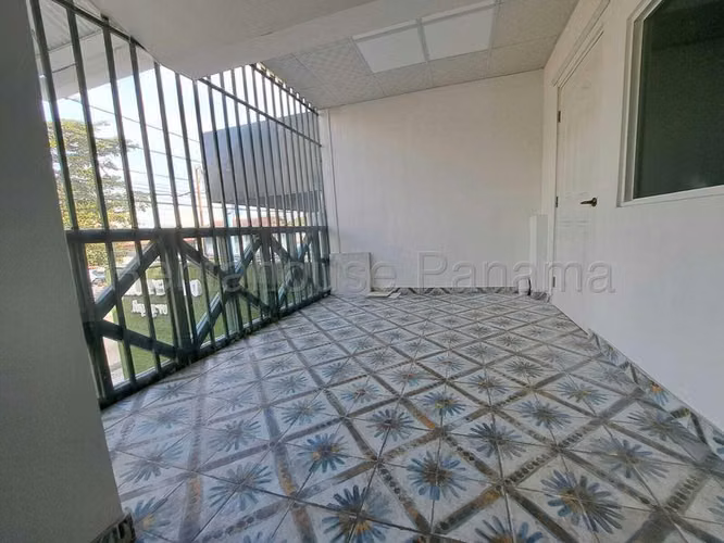 Alquiler de local comercial en San Francisco - Imagen 8