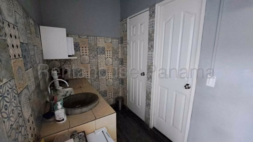 Alquiler de local comercial en San Francisco - Imagen 14