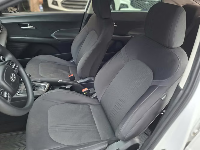 HYUNDAI ACCENT 2025 - Imagen 8