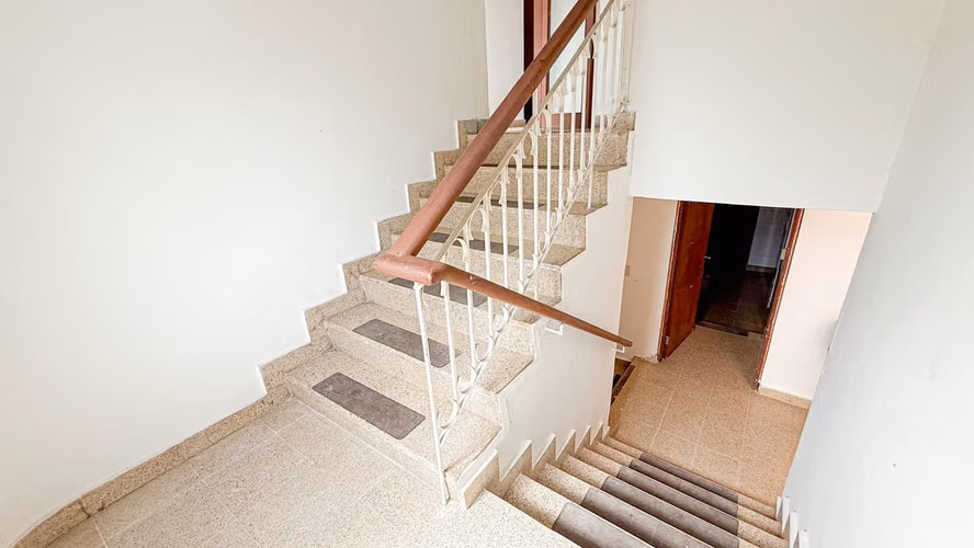Venta de Casa en La Alameda de 4 Niveles - Imagen 12