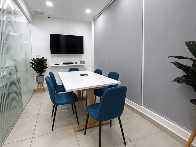 OFICINA LISTA PARA TRABAJAR – PLAZA EDISON | CORPORATE CENTER 75mts y 145 mts2.