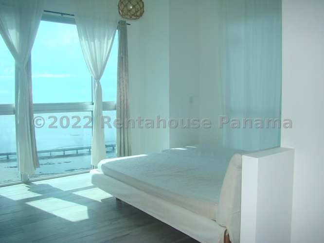 Venta de Apartamento en Coco del Mar I4298GRR