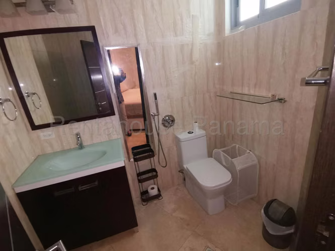 Apartamento en Venta en Bella Vista 27AECC1599