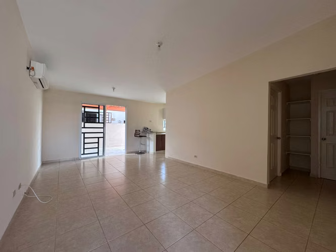 ALQUILO CASA ARBOLEDAS LOS CASTAÑOS LA CHORRERA - Imagen 3