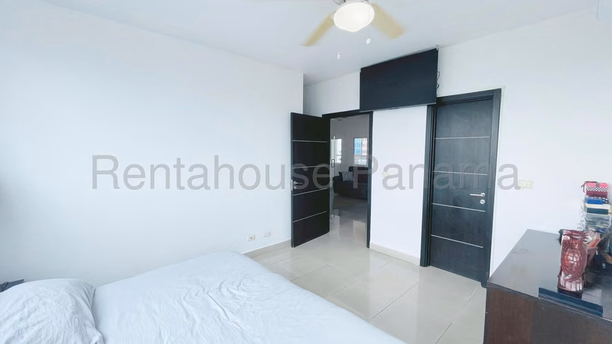 Vendo Apartamento de 207 m² en PH Harmony, San Francisco 27-750GG