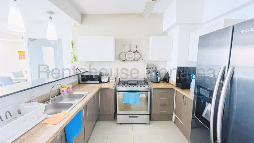 Vendo Apartamento de 207 m² en PH Harmony, San Francisco 27-750GG