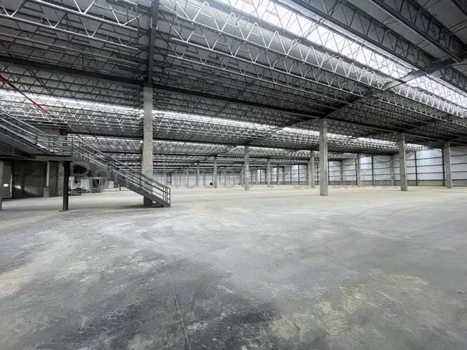 VENTA DE GALERA EN DON BOSCO  - SOUTH PARK WAREHOUSE - Imagen 13