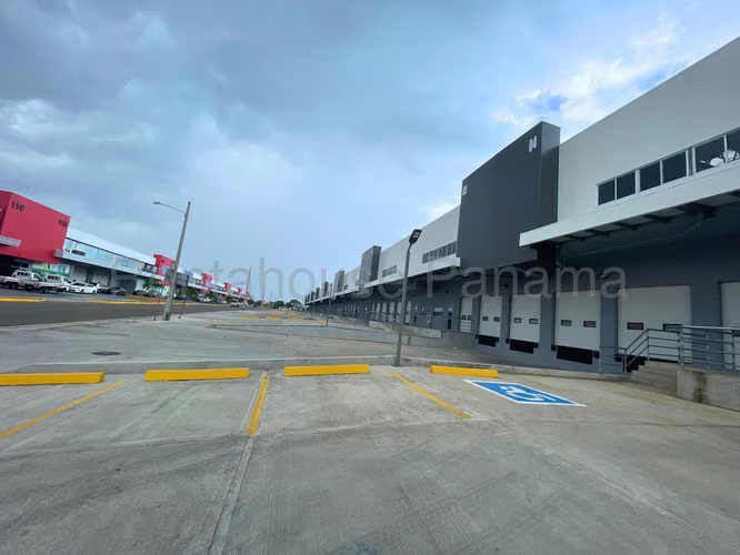 VENTA DE GALERA EN DON BOSCO  - SOUTH PARK WAREHOUSE - Imagen 2