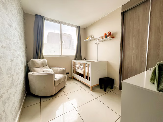 VENTA: Apartamento | Condado del Rey | 3 Habitaciones | Piso Alto -IP