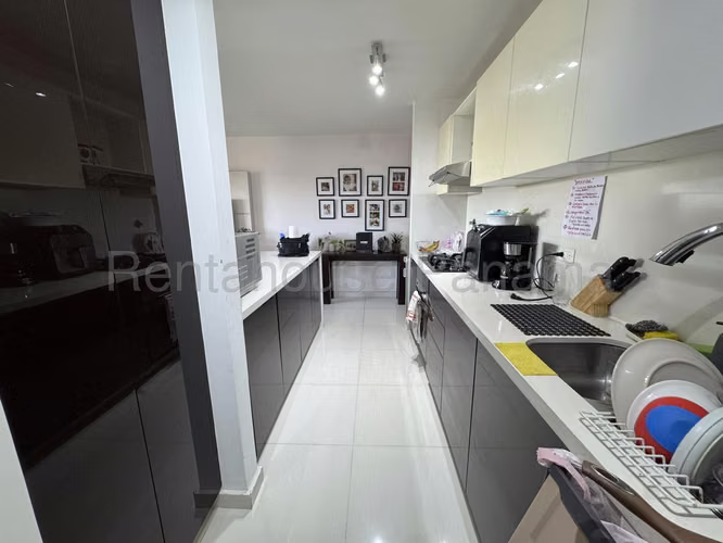 Apartamento en Venta en Villa Lucre. 27-1541.