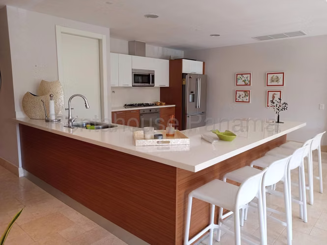 Apartamento en Venta en Buenaventura. 27-1562.