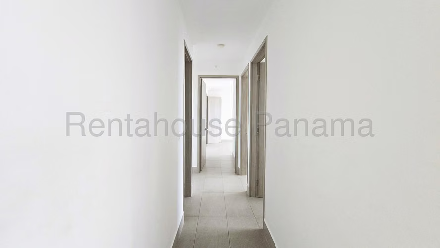 Apartamento en Venta en Vía España 27EPP1421