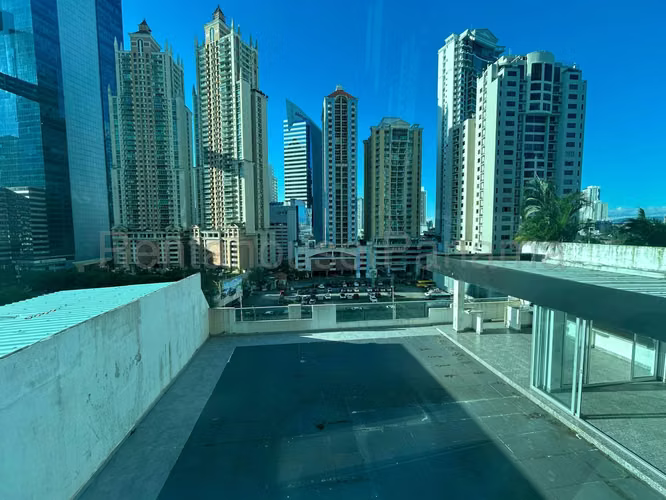 Apartamento en Venta en Punta Pacifica. 27-1568.