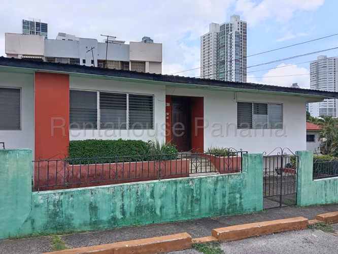 Casa en Venta en San Francisco. 26-2591.