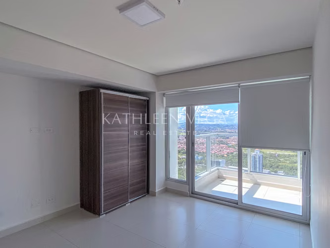 Apartamento de 2 recámaras en Parkside Costa del Este vista al parque - Imagen 11