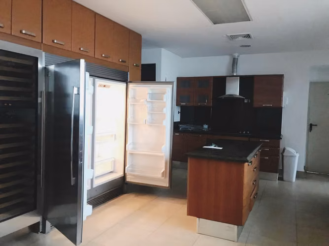 TEN TOWER– COSTA DEL ESTE  EXCELENTE OPORTUNIDAD DE APARTAMENTO FRENTE AL MAR.