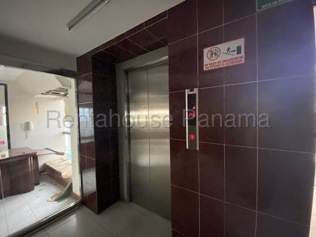 Vendo Oficina en Avenida Balboa LC27-1563 - Imagen 18