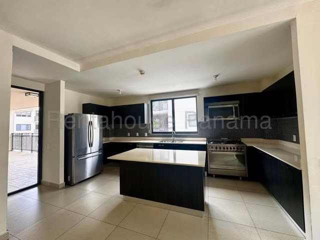 Venta de Apartamento en Panama Pacifico I9039GRR