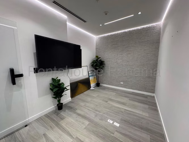 Alquiler de Modernos Locales Comerciales en Punta Pacifica 26*3568Mfk