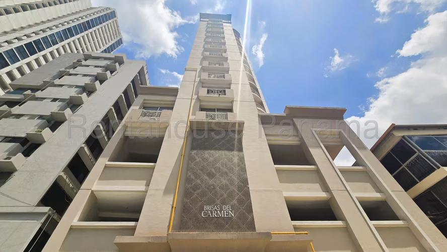 Se Vende Apartamento en El Carmen YDU