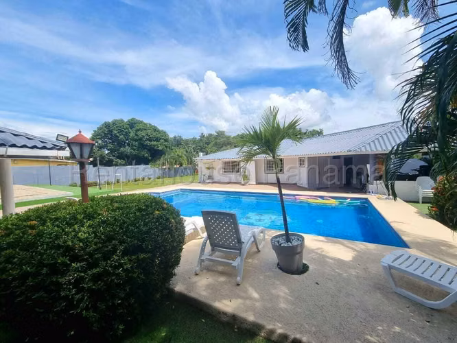Venta de Hermosa casa amoblada en Gorgona 27*1659Mfk - Imagen 13