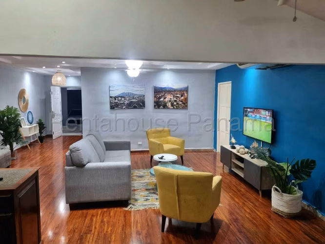 Venta de Hermosa casa amoblada en Gorgona 27*1659Mfk - Imagen 3