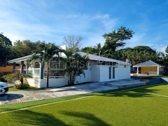 Sale of a beautiful furnished house in Gorgona 27*1659Mfk