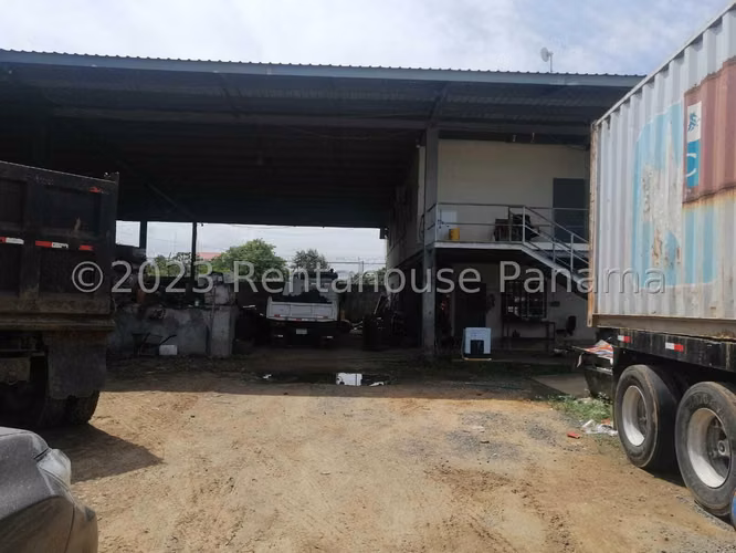 Se Vende Terreno en Paso Blanco YDU