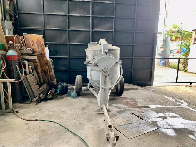 Venta de Galera en zona Industrial en Versalles 27*1675Mfk - Imagen 13