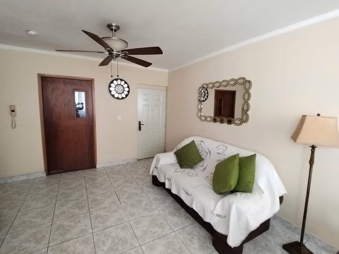 Se Vende Apartamento Carrasquilla a Pasos Parque Omar 72Mts 2R 1B - Imagen 7