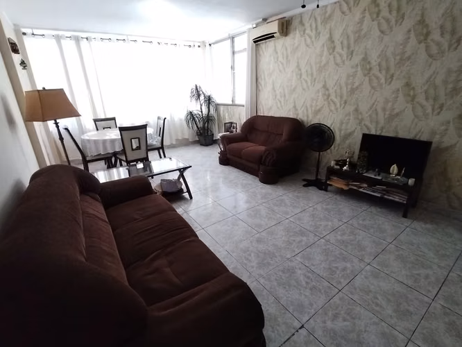 Se Vende Apartamento Carrasquilla a Pasos Parque Omar 72Mts 2R 1B - Imagen 9