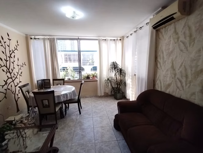 Se Vende Apartamento Carrasquilla a Pasos Parque Omar 72Mts 2R 1B