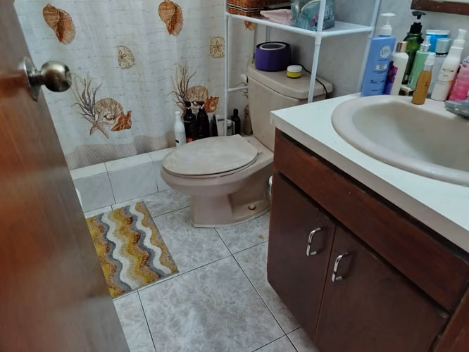 Se Vende Apartamento Carrasquilla a Pasos Parque Omar 72Mts 2R 1B - Imagen 13