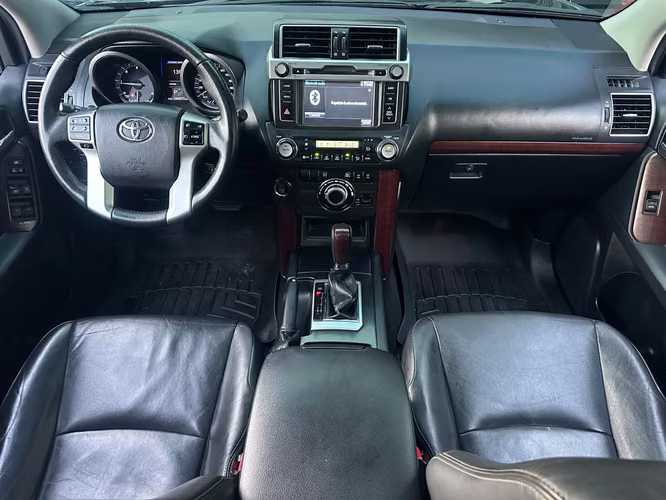 TOYOTA LAND CRUISER PRADO VX AÑO 2015 AUTOMÁTICO DIESEL 4X4 - Imagen 14