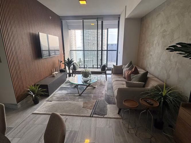 Apartamento en Avenida Balboa I con excelente ubicación y zona muy centrica