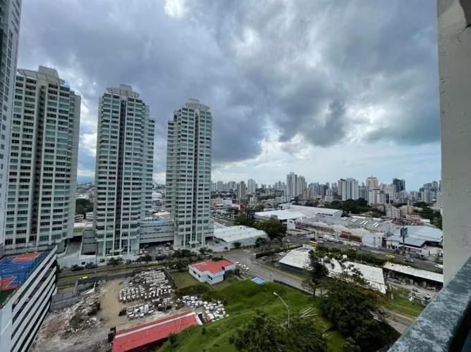 Apartamento en Edison Park I con balcón y vista a la ciudad - Imagen 3