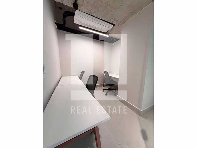 Se Alquila Oficina de 115m2 en Financial Park