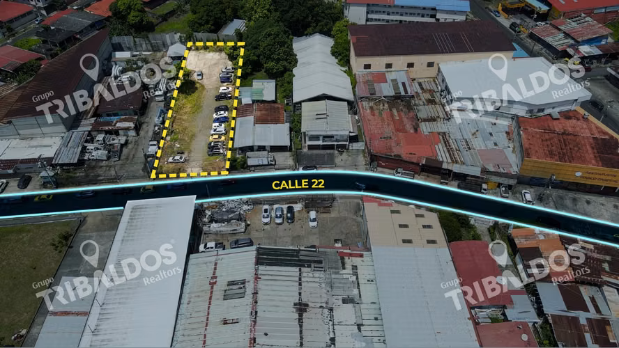 Venta de Terreno Comercial 1ZM2 en Río Abajo