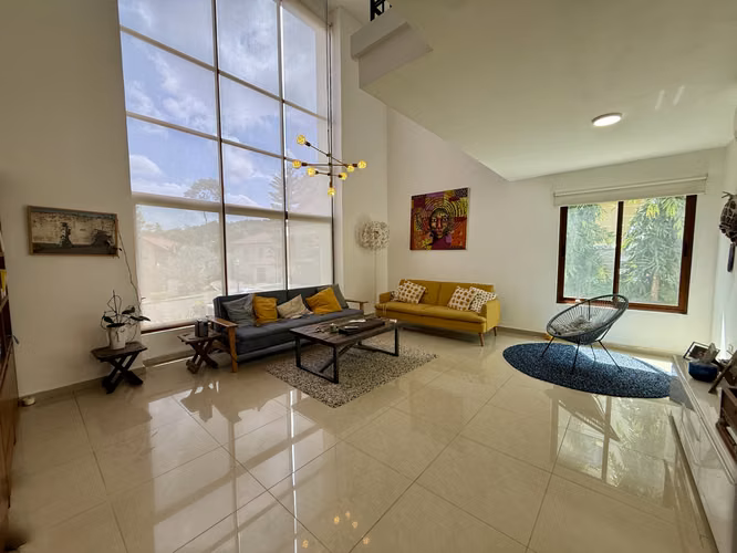 Rent house in Los Senderos Camino de Cruces