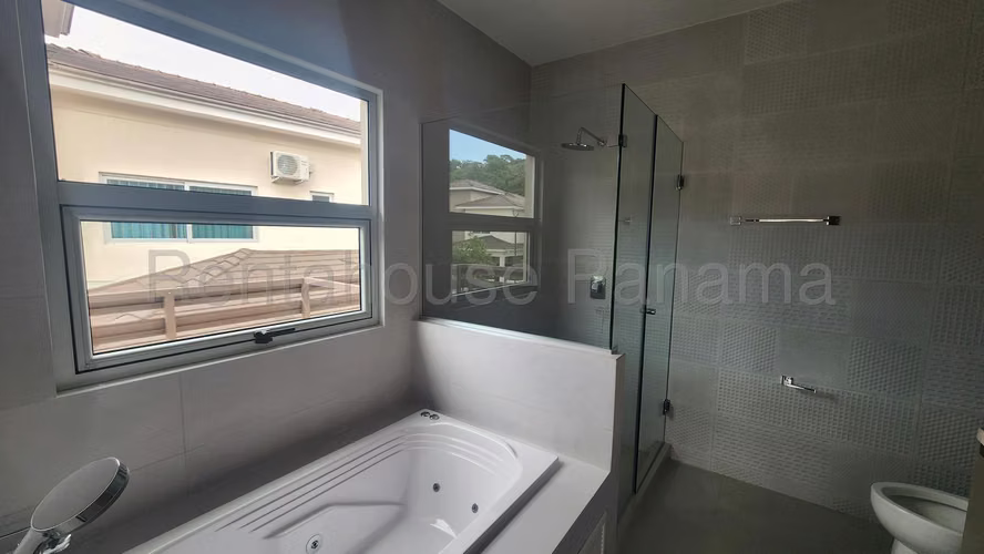Venta de Casa en Altos de Panama Altos del Parque KC - Imagen 14
