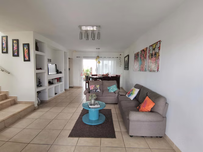 Venta de Casa en Brisas Del Golf Los Alpes KC